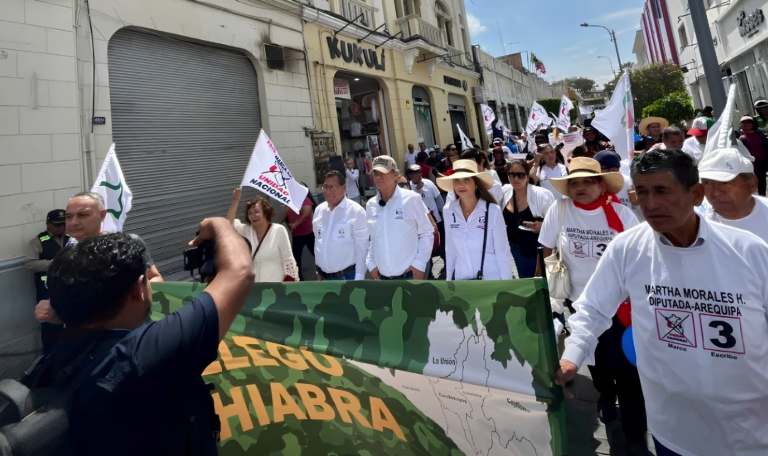 roberto choabra unidad nacional aqp