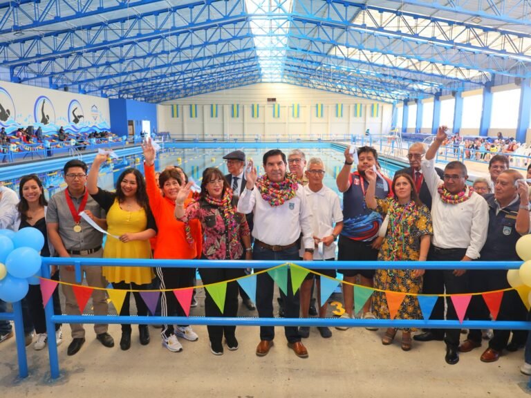 Piscina Bustamante