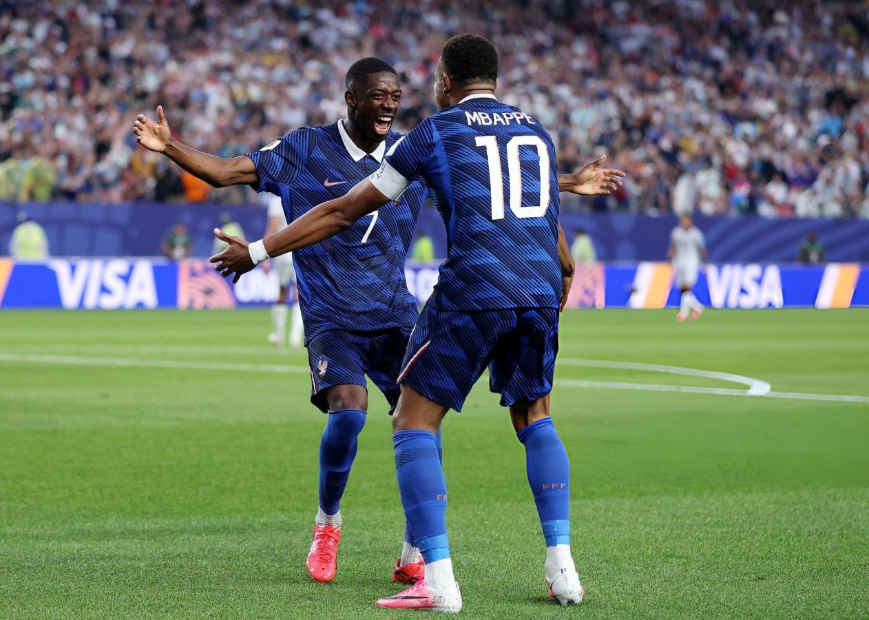 Francia goleó a Irak con doblete de Mbappé y clasificó en el Mundial 2026