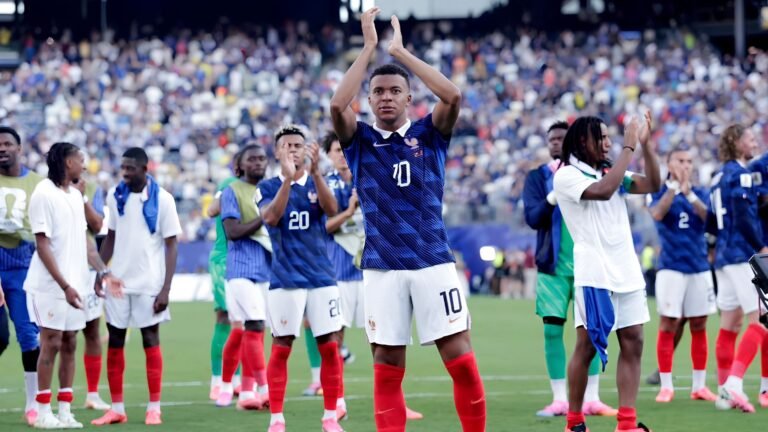La carrera por la Bota de Oro del Mundial 2026 comenzó a toda velocidad. Lionel Messi se despachó con seis goles en la fase de grupos y tomó la delantera, pero no será una pelea sencilla para el c (2)