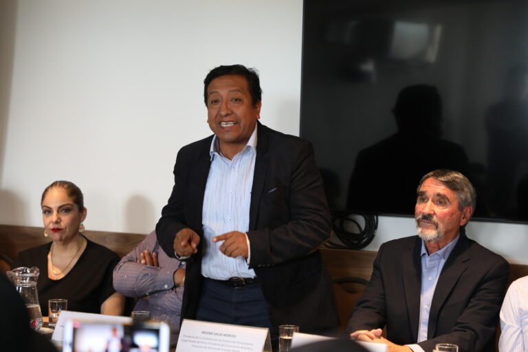 MAGNO SALAS 011A1004 (1)