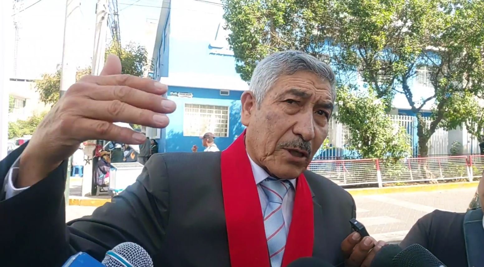 MANUEL VERA000