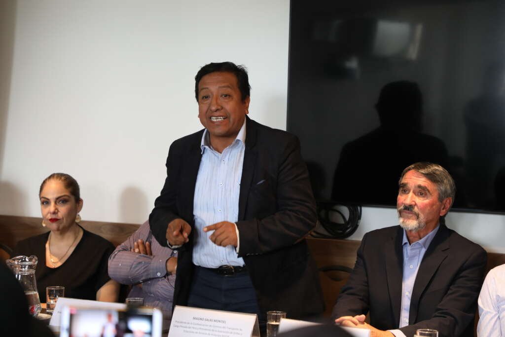 MAGNO SALAS 011A1004 (1)