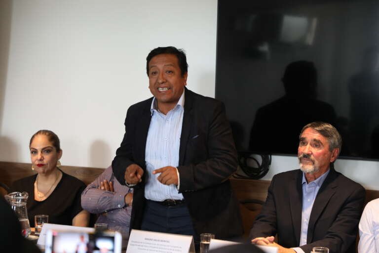 MAGNO SALAS 011A1004 (1)