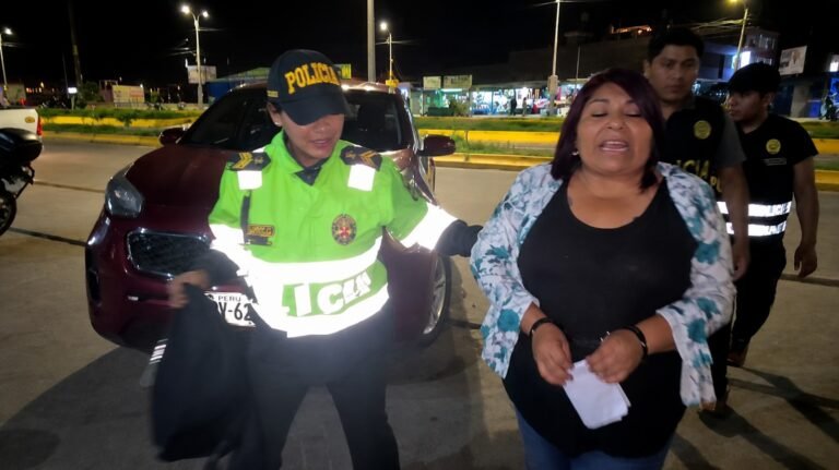 Jenny Becerra detenida en Majes