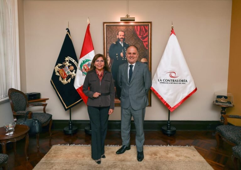Arminta Contralor