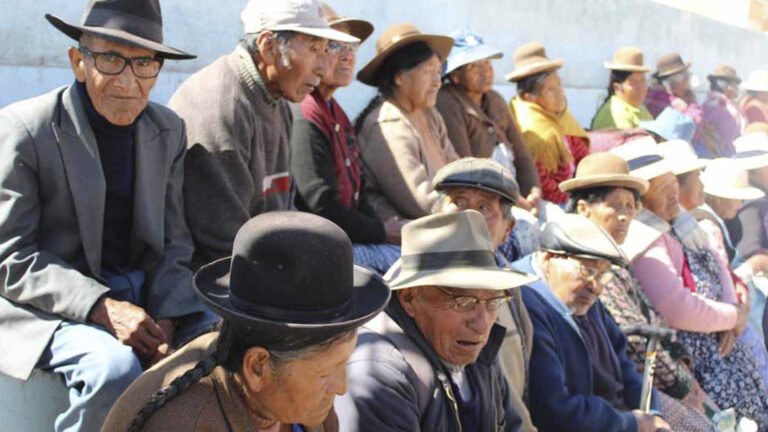 Crecimiento de la población adulta mayor
