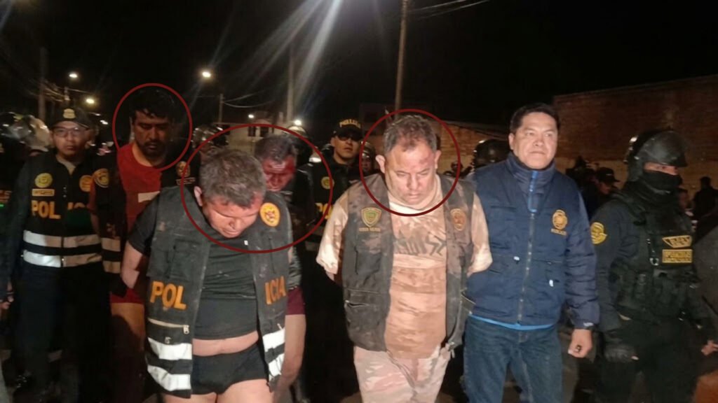 Audiencia policias Puno 1
